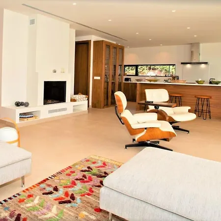 Villa A Maria De 4 Dormitorios Marbella